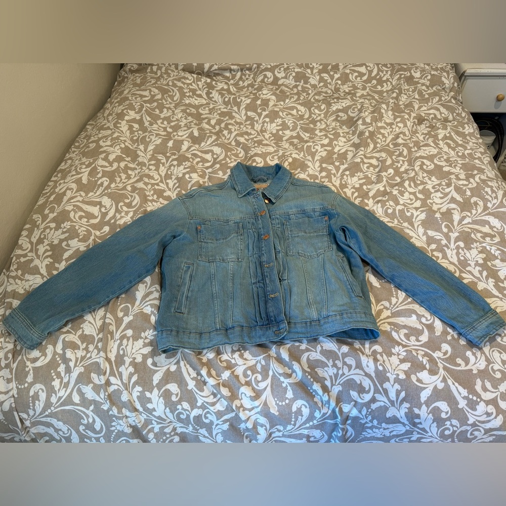 Pilcro Anthropologie Jean Jacket Size Medium New, Never Worn